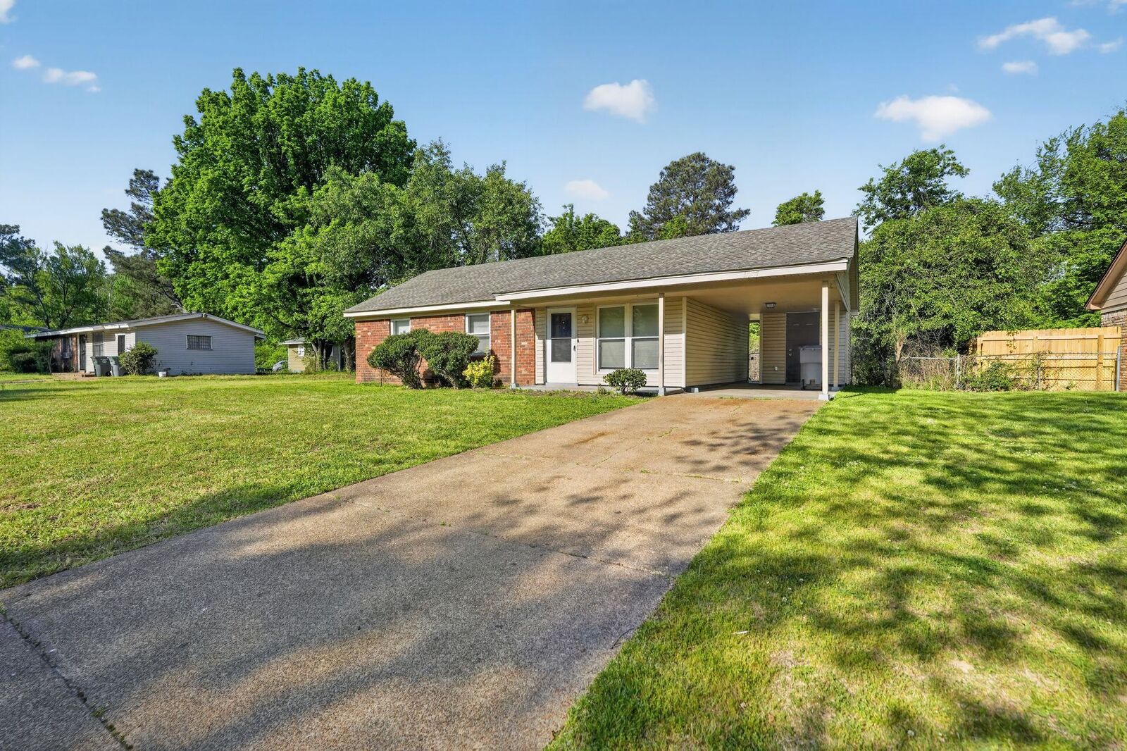 Property Photo: 4587 Appleville St TN 38109