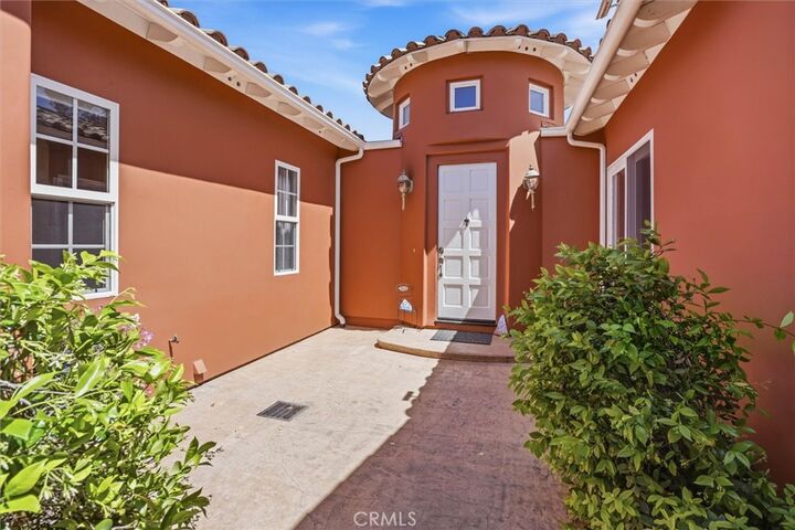 Property Photo:  1602 Windstar Court  CA 93446 