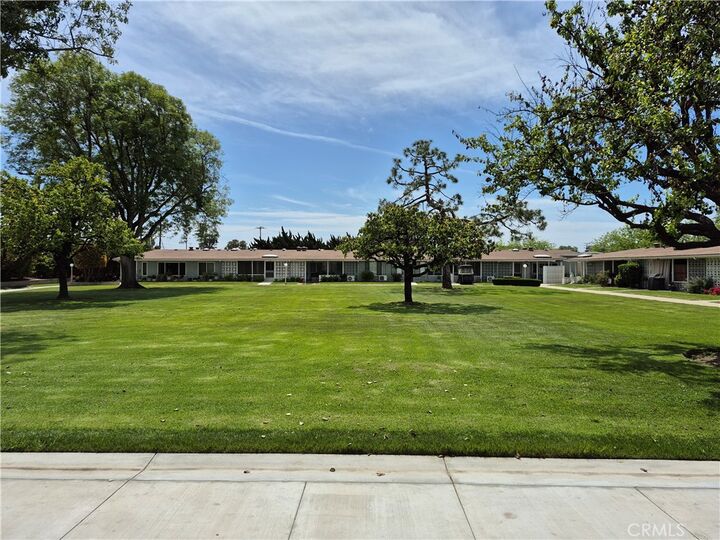 Property Photo:  13701 Annandale Dr, 16Z Drive 16Z  CA 90740 