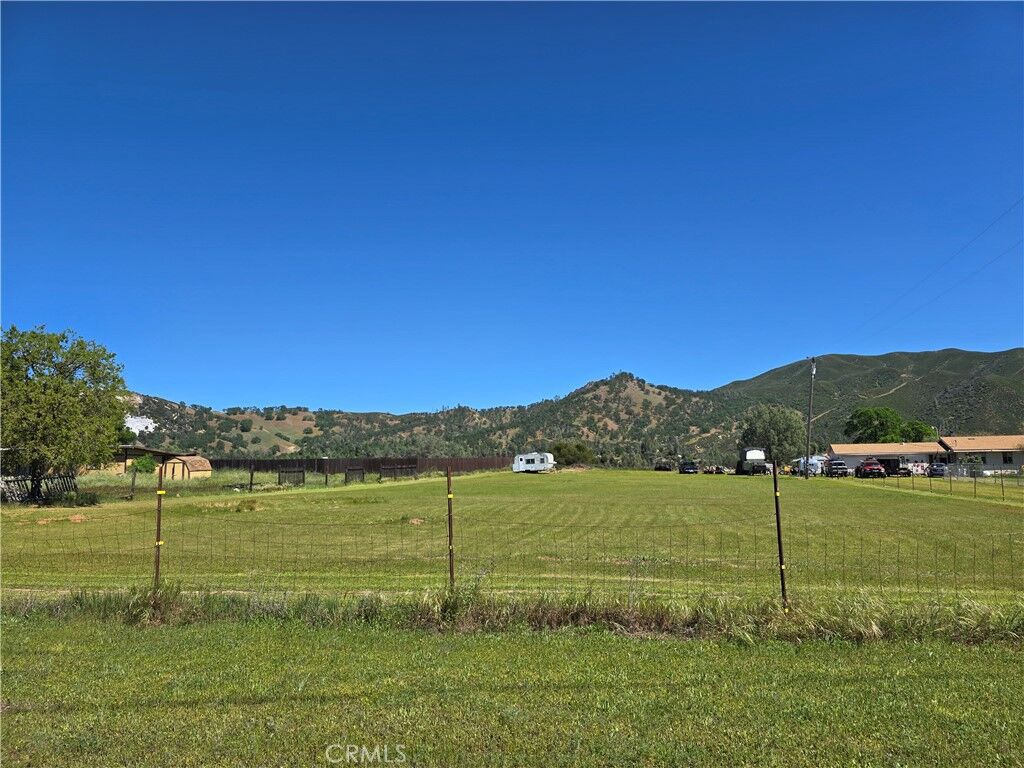 Property Photo:  2242 River View Rd  CA 95423 