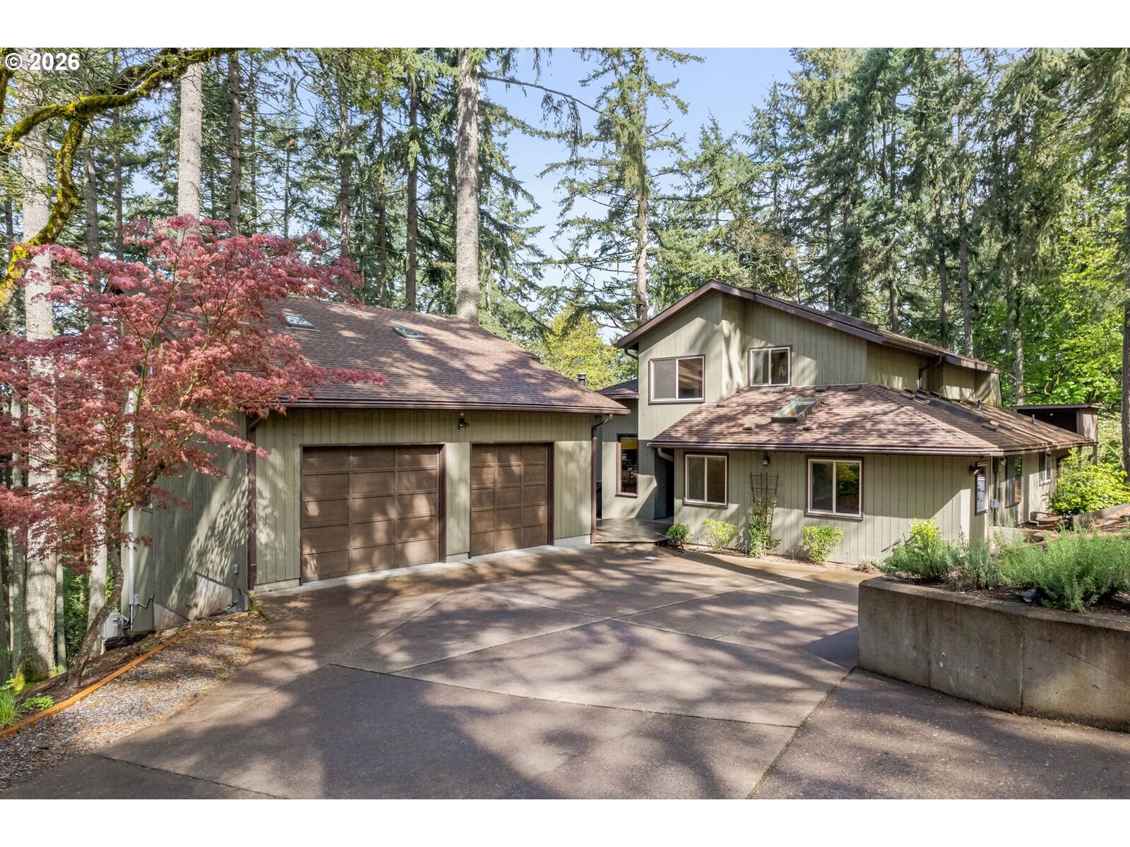 Property Photo:  4330 N Shasta Loop  OR 97405 