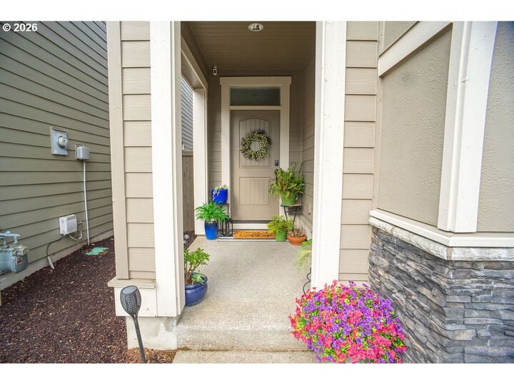 Property Photo:  6622 NE 71st Ave  WA 98661 