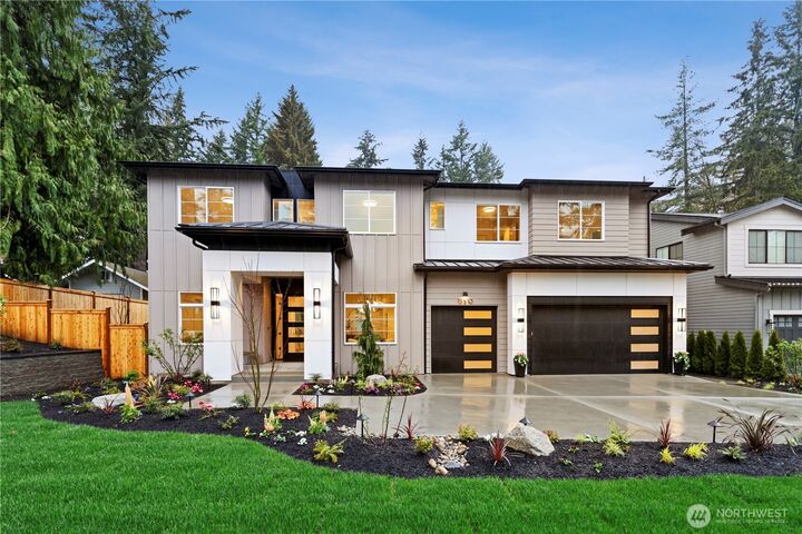 Property Photo:  13310 NE 112th Place  WA 98052 