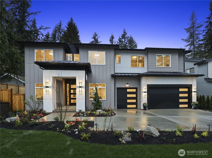 Property Photo:  13310 NE 112th Place  WA 98052 