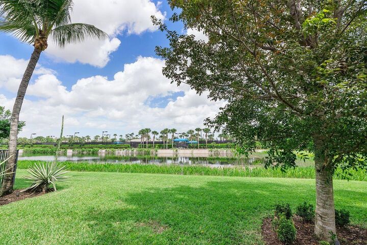 Property Photo:  12814 Bonnington Range Drive  FL 33473 
