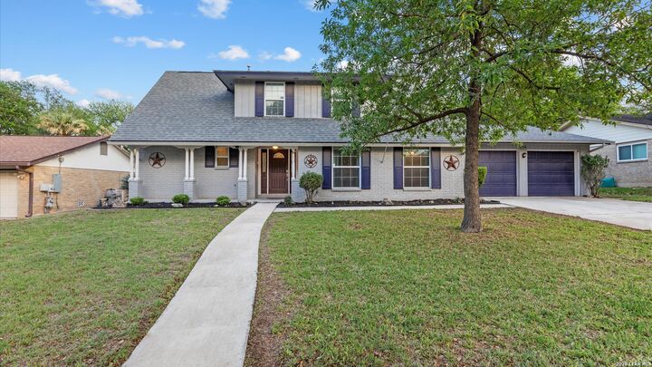 Property Photo: 8338 Delphian Dr TX 78148