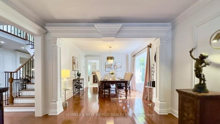 Property Photo: 35 Chipperfield Crescent ON L1R 1P1