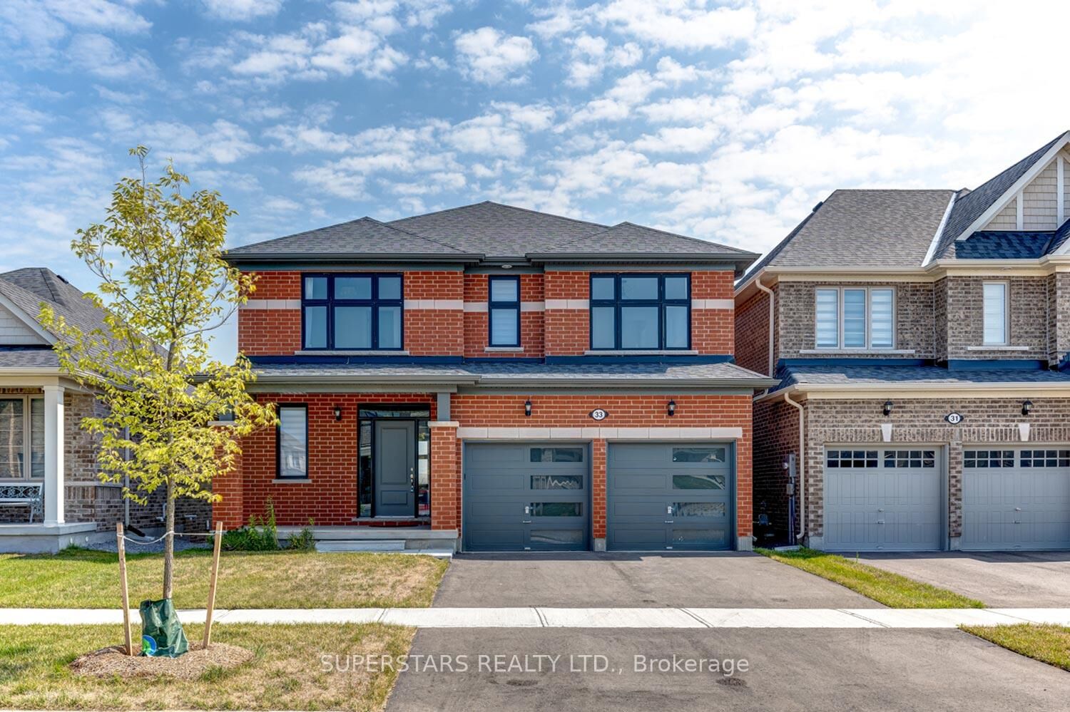 Property Photo: 33 John Dallimore Drive ON L4K 4M3