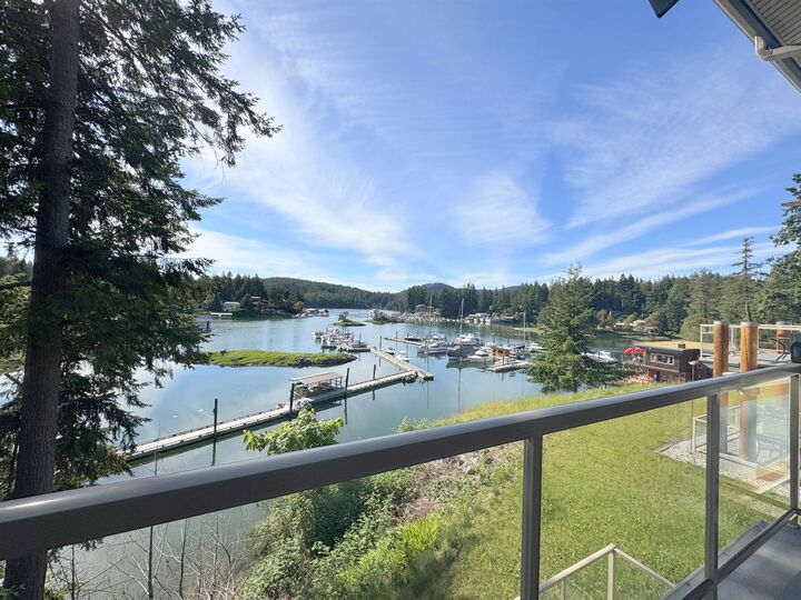 12849 Lagoon Road 4C — photo 1