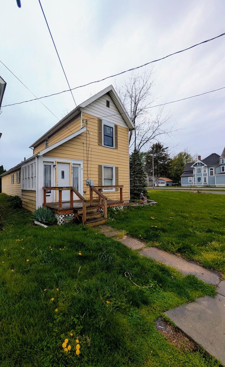 Property Photo:  373 W Church Street  OH 43302 