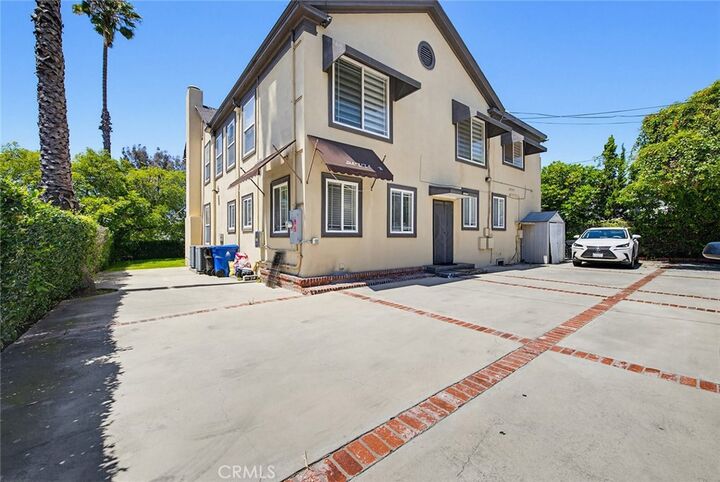 Property Photo:  238 S Westmoreland  CA 90004 