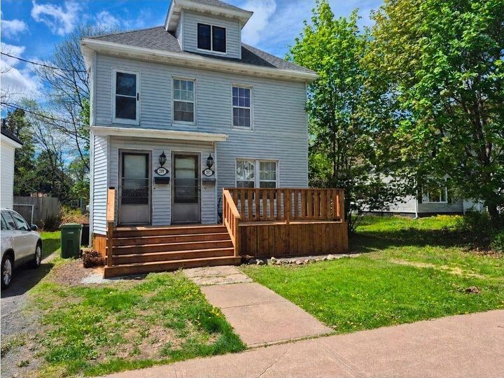 217-219 Albert Street — photo 1