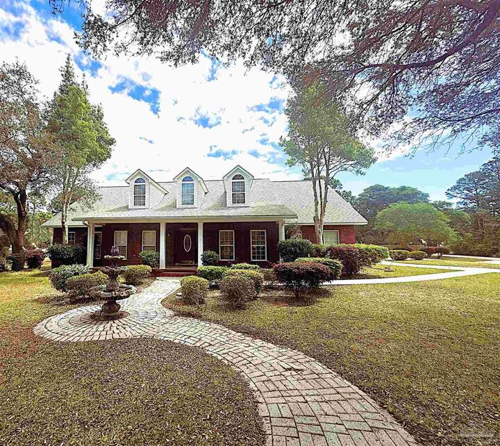 Property Photo: 6838 Marlin St FL 32566