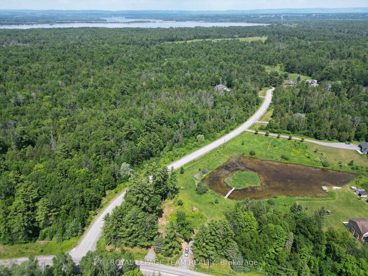 Property Photo: 5166 Loggers Way ON K7S 3G7