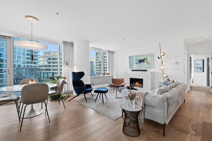 Photo de la propriété:  1111 Alberni Street 1701  BC V6E 4V2 