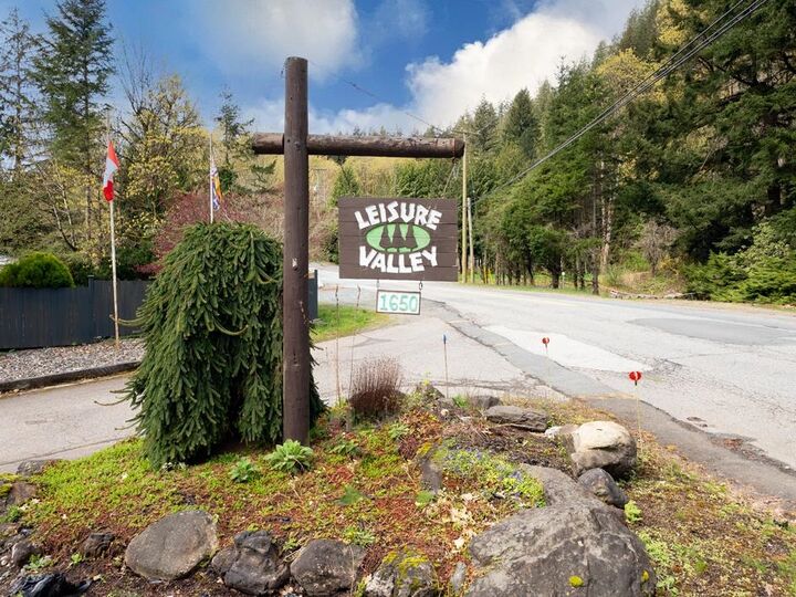 1650 Columbia Valley Road 26 — photo 1