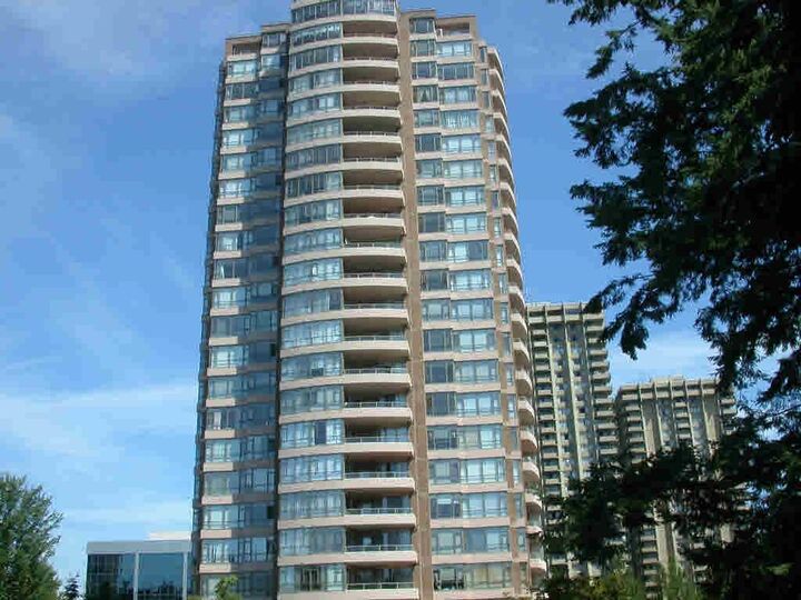 5885 Olive Avenue 501 — photo 1