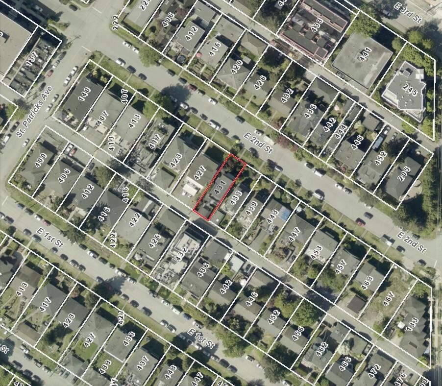 Property Photo: 431 E 2nd Street BC V7L 1C9