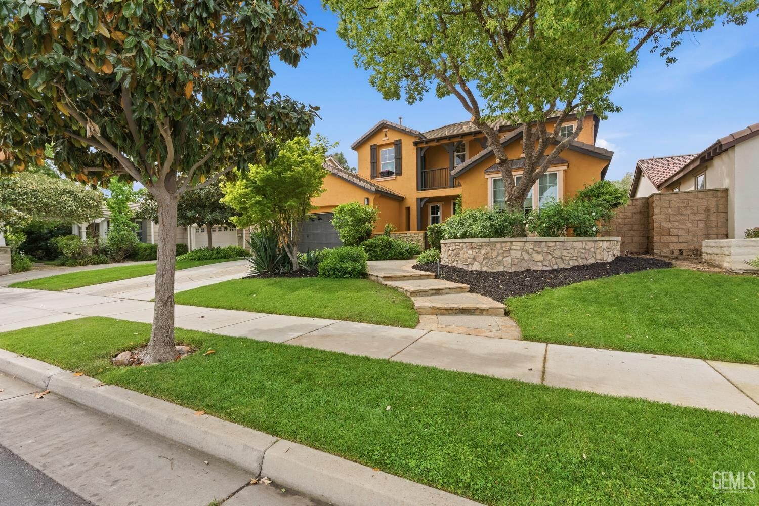 Property Photo:  5408 Giverny Way  CA 93306 