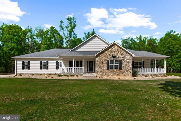 Property Photo:  9310 Sandy Beach Lane  VA 22485 