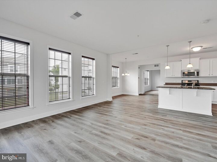 Property Photo:  615 Darby Court  PA 17036 