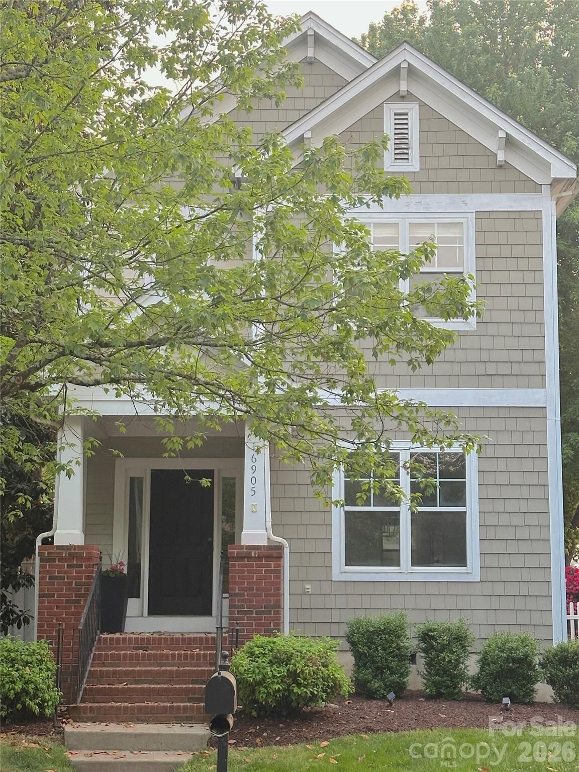 Property Photo:  16905 Pennington Drive  NC 28078 
