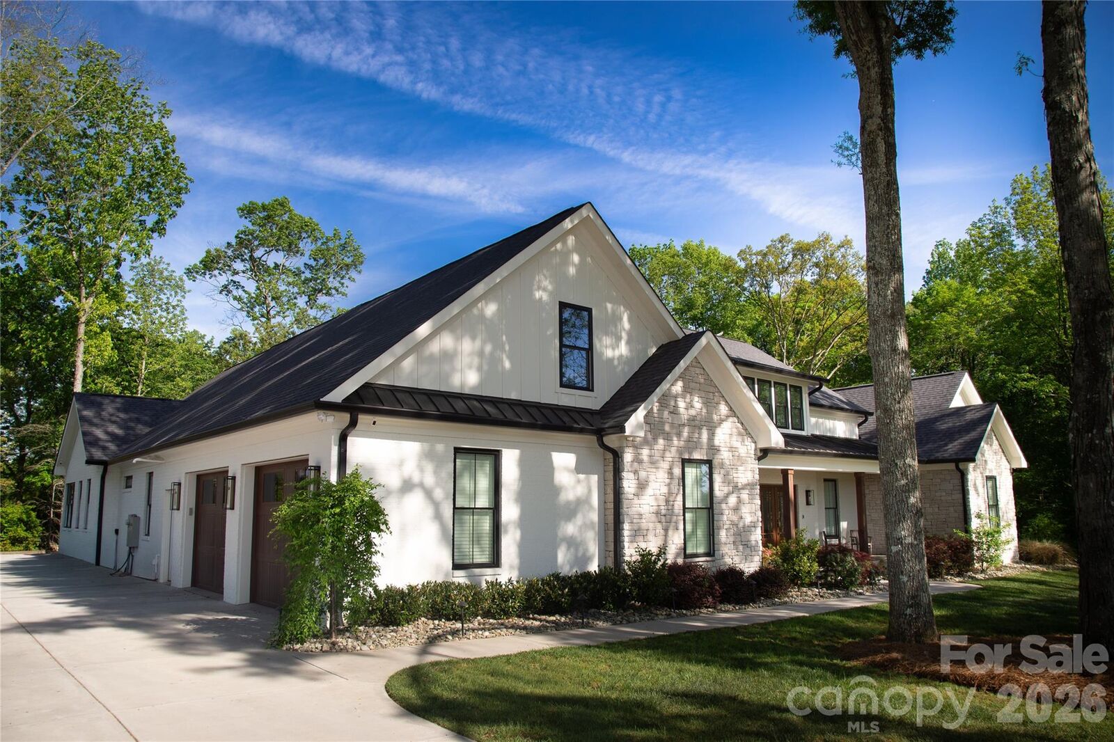 Property Photo:  2855 Long Run Farm Road  NC 28124 