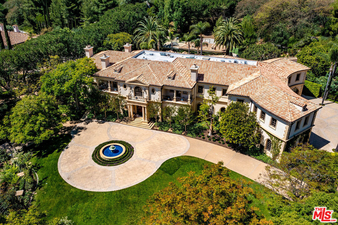 Property Photo:  70 Beverly Park  CA 90210 