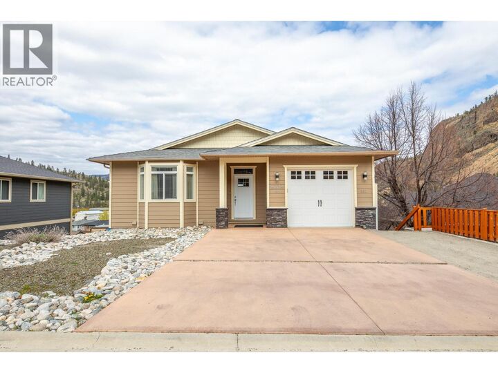 8738 Palmer Place — photo 1
