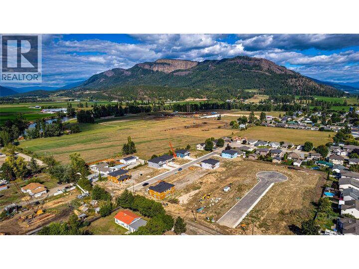 Property Photo:  2221 Heitman Street  BC V4Y 4M5 