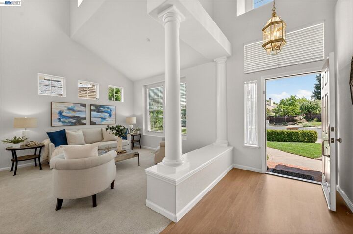 Property Photo:  1477 Chianti Ct  CA 94550 