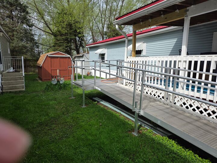 Property Photo:  2526 Sherwood Drive  PA 16506 