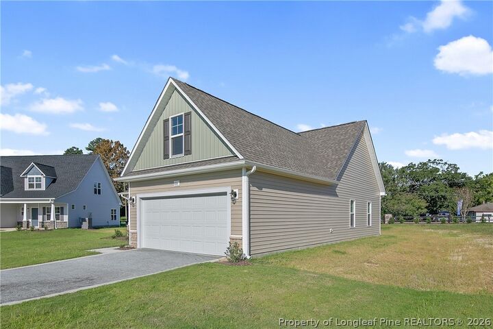 Property Photo: 4301 Kirkhill Court NC 28395