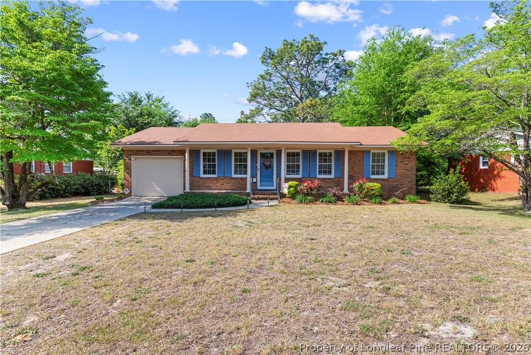 Property Photo:  1914 Wyatt Street  NC 28304 