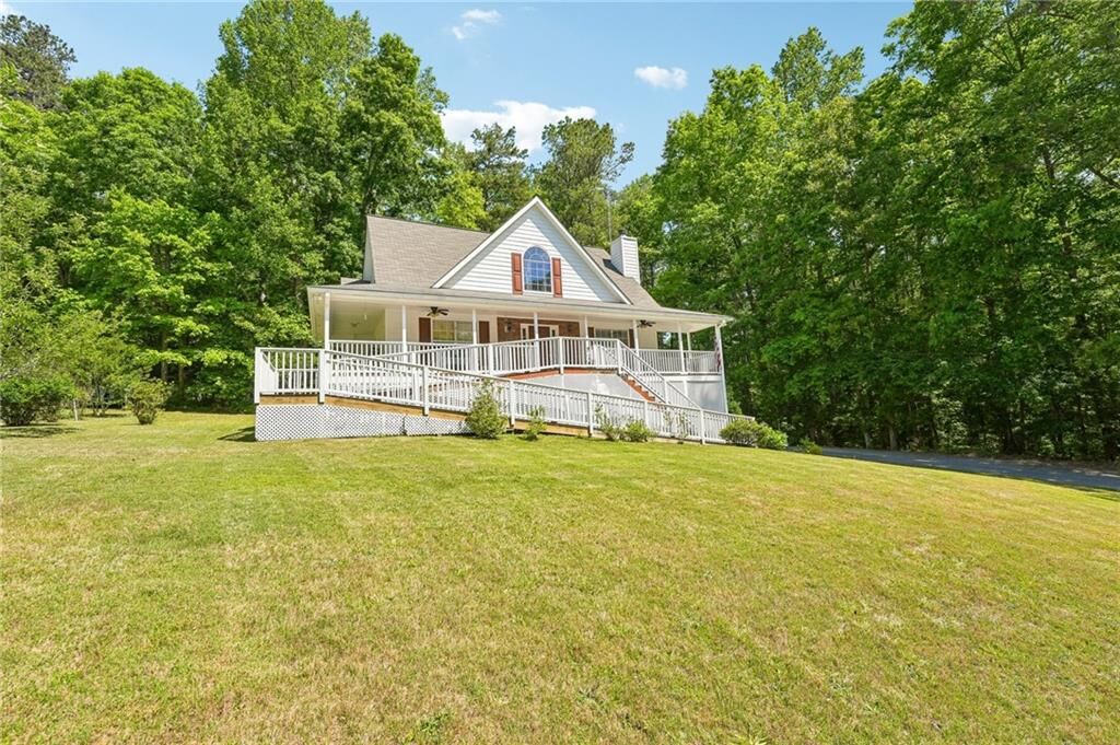 Property Photo: 80 Old Still Court GA 30534
