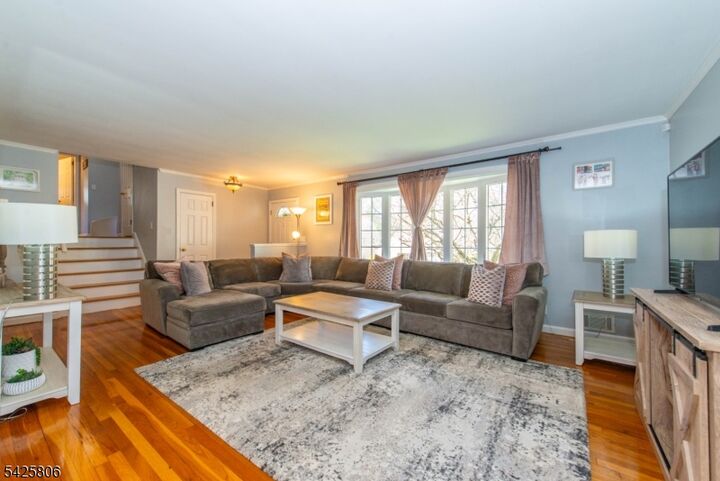 Property Photo:  6 Sheridan Ave  NJ 07052 