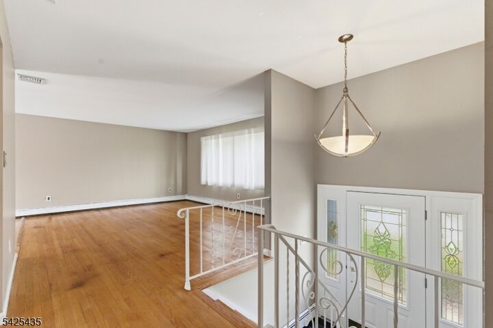 Property Photo:  11 Overlook Dr  NJ 07866 