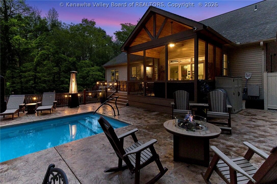 Property Photo: 1387 Bedford Road WV 25314