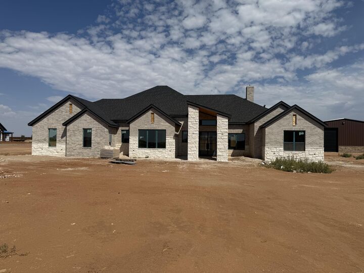 Property Photo: 5842 County Road 7675 TX 79424