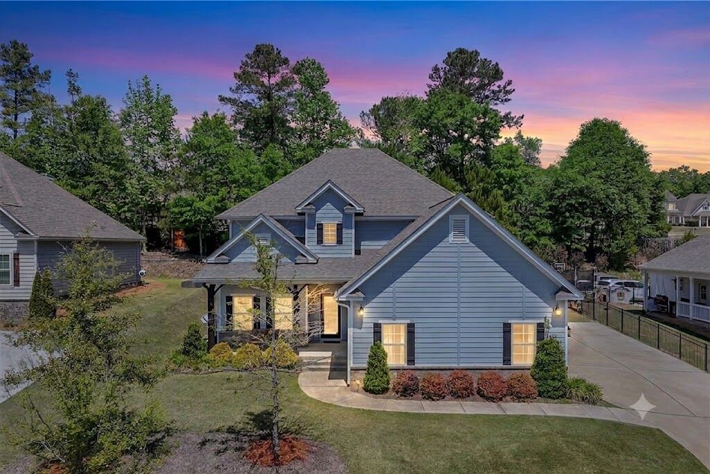 Property Photo: 4152 Creekwater Crossing AL 36832