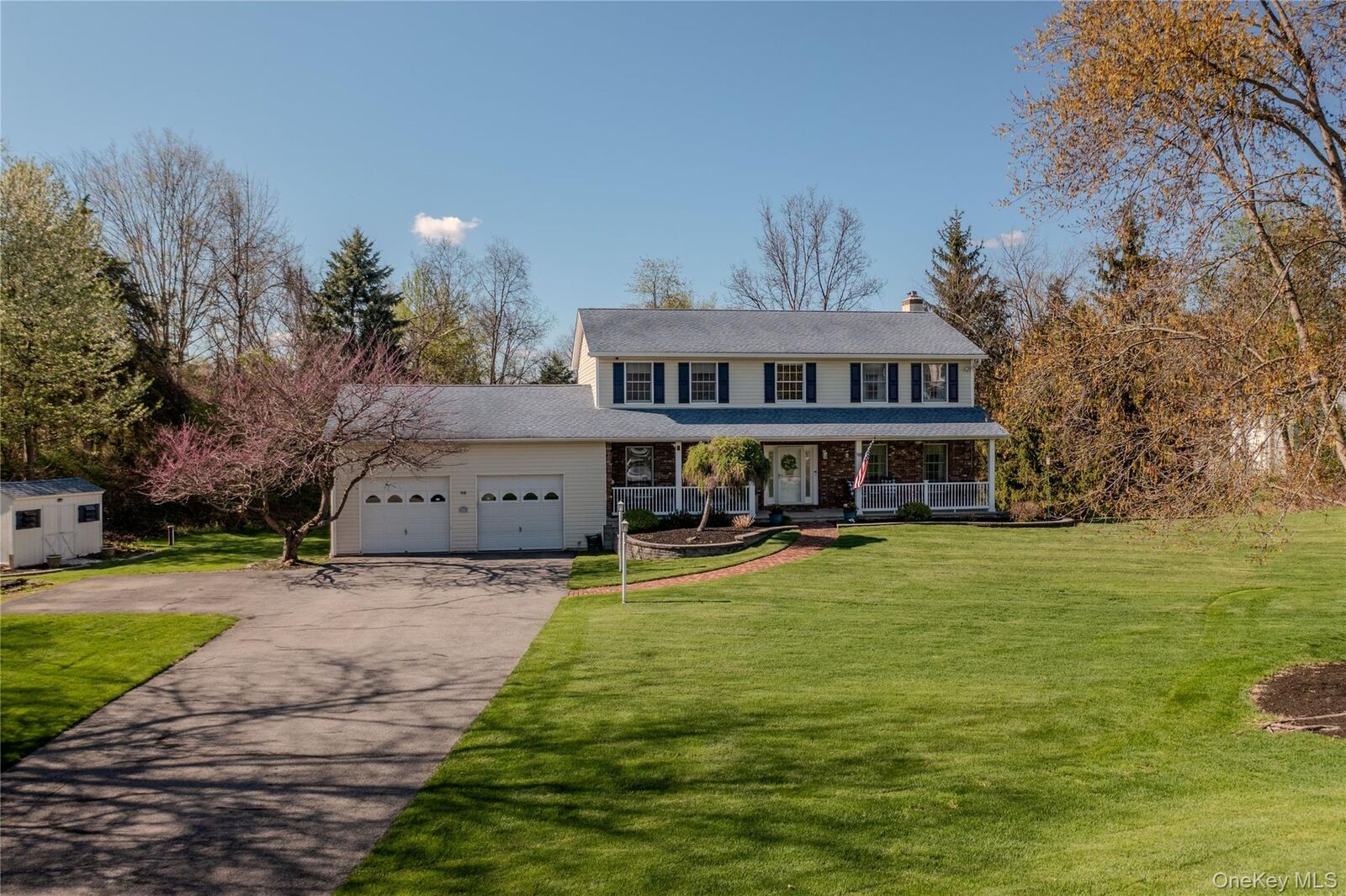 Property Photo:  98 Leo Lane  NY 12570 