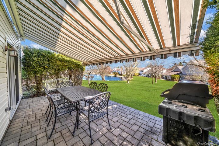 Property Photo: 229 Erik Drive NY 11733