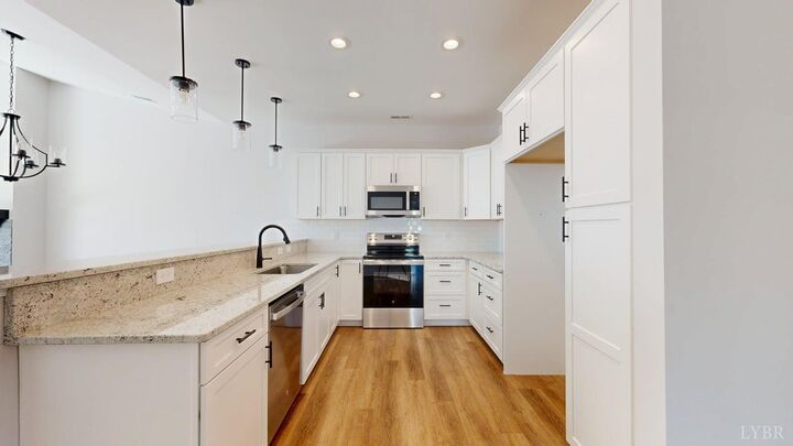 Property Photo: 32 Lockridge Lane VA 24502