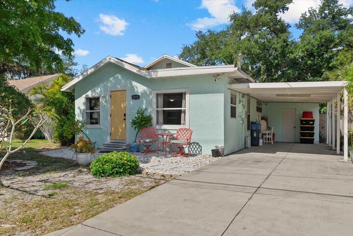 Property Photo:  4111 Sarasota Ave  FL 34234 