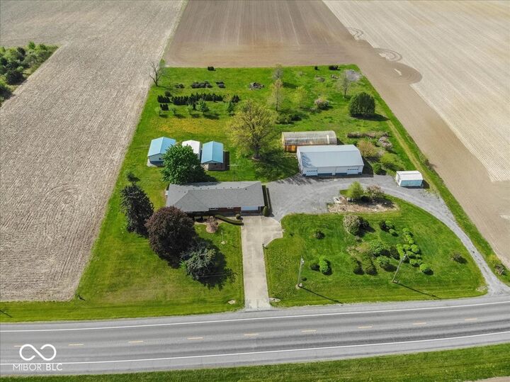 Property Photo: 5735 E 400 S IN 46902