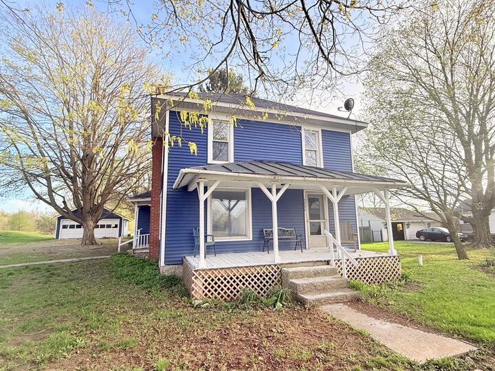 Property Photo:  2249 E Montgomery Road  MI 49242 