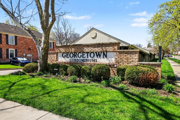 Property Photo:  2457 Abbington Drive SE  MI 49506 