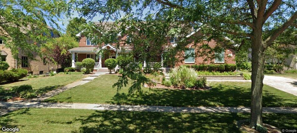 Property Photo:  