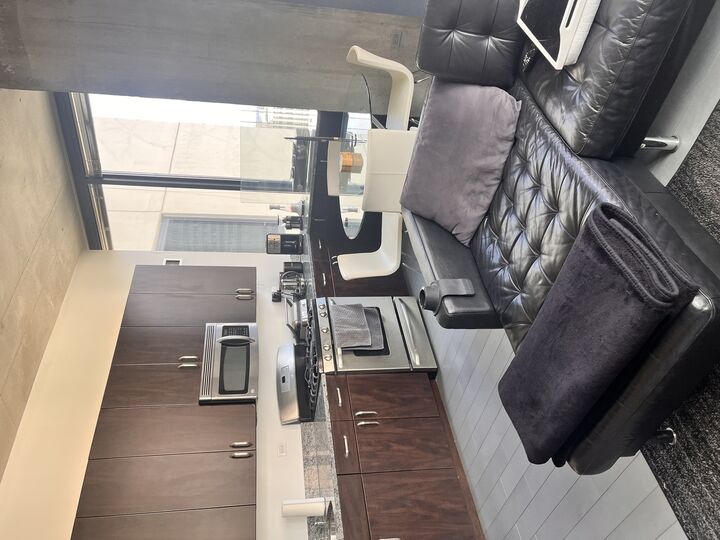 Property Photo:  235 W Van Buren Street 2415  IL 60607 