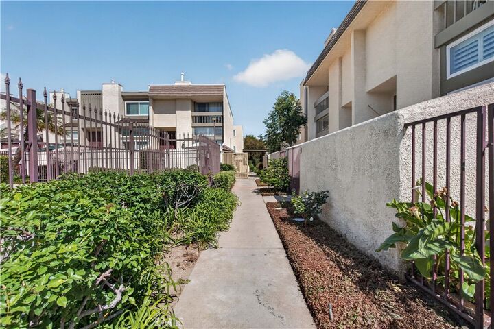 Property Photo:  9950 Topanga Canyon Boulevard 43  CA 91311 